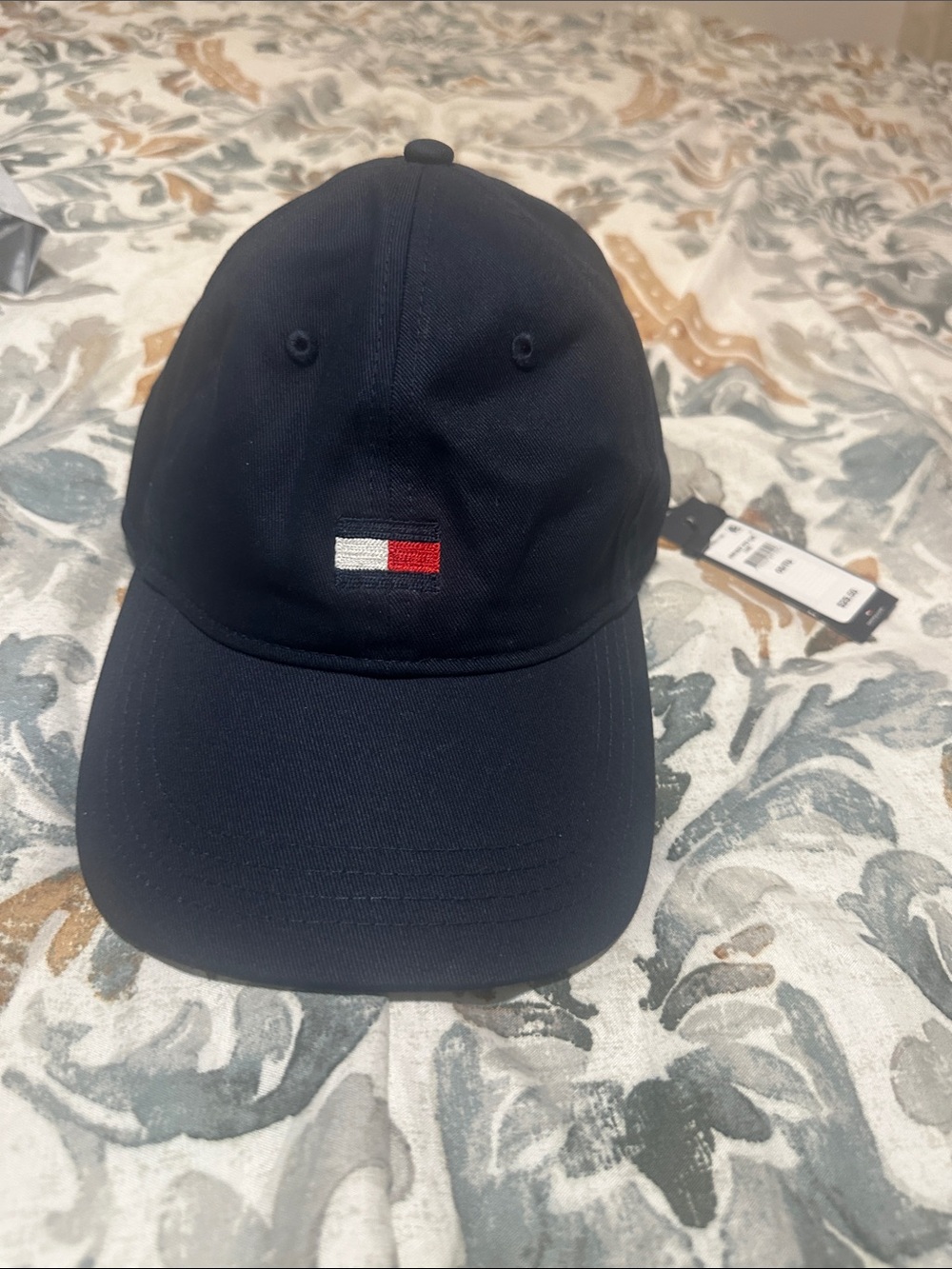 Tommy Hilfiger Men's Embroidered Ardin Cap